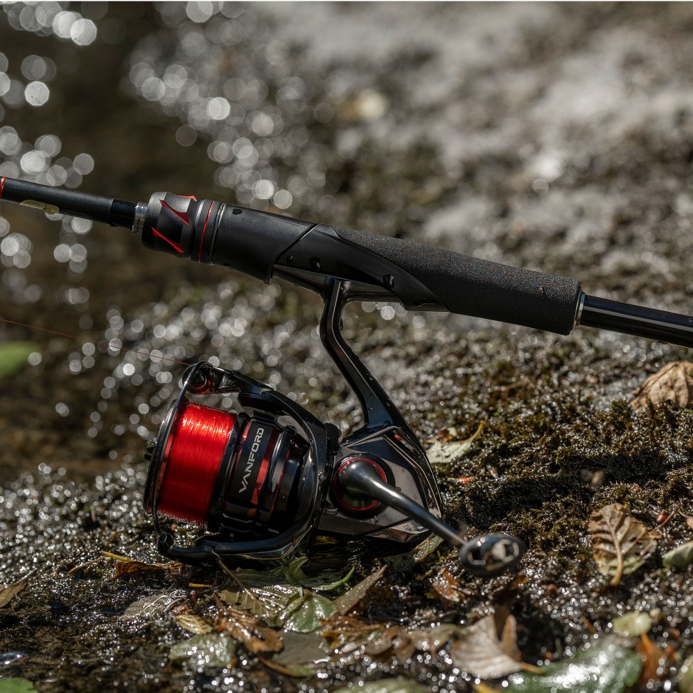 Shimano Vanford - Spinnrolle 2500HG - 160m/ 0,25mm - 6,1:1 - 180g