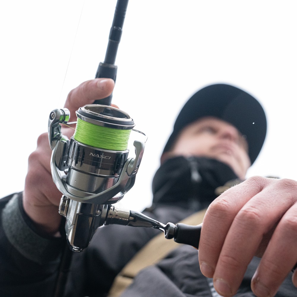 Shimano Nasci FC - Spinnrolle 2500 HG - 240g - 0,18mm/290m