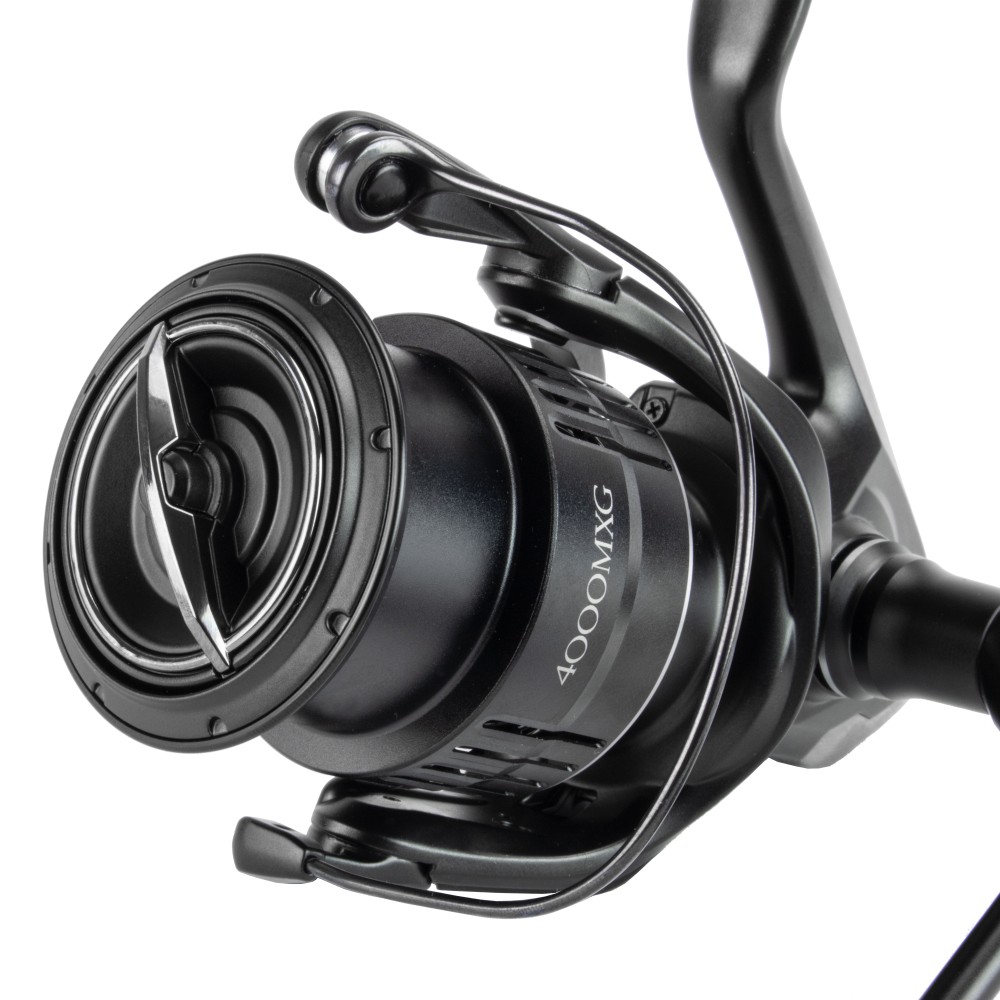 Shimano Exsence - Salzwasser Rolle C4000M XG A - 110m/ 0,30mm - 6.2:1 - 220g