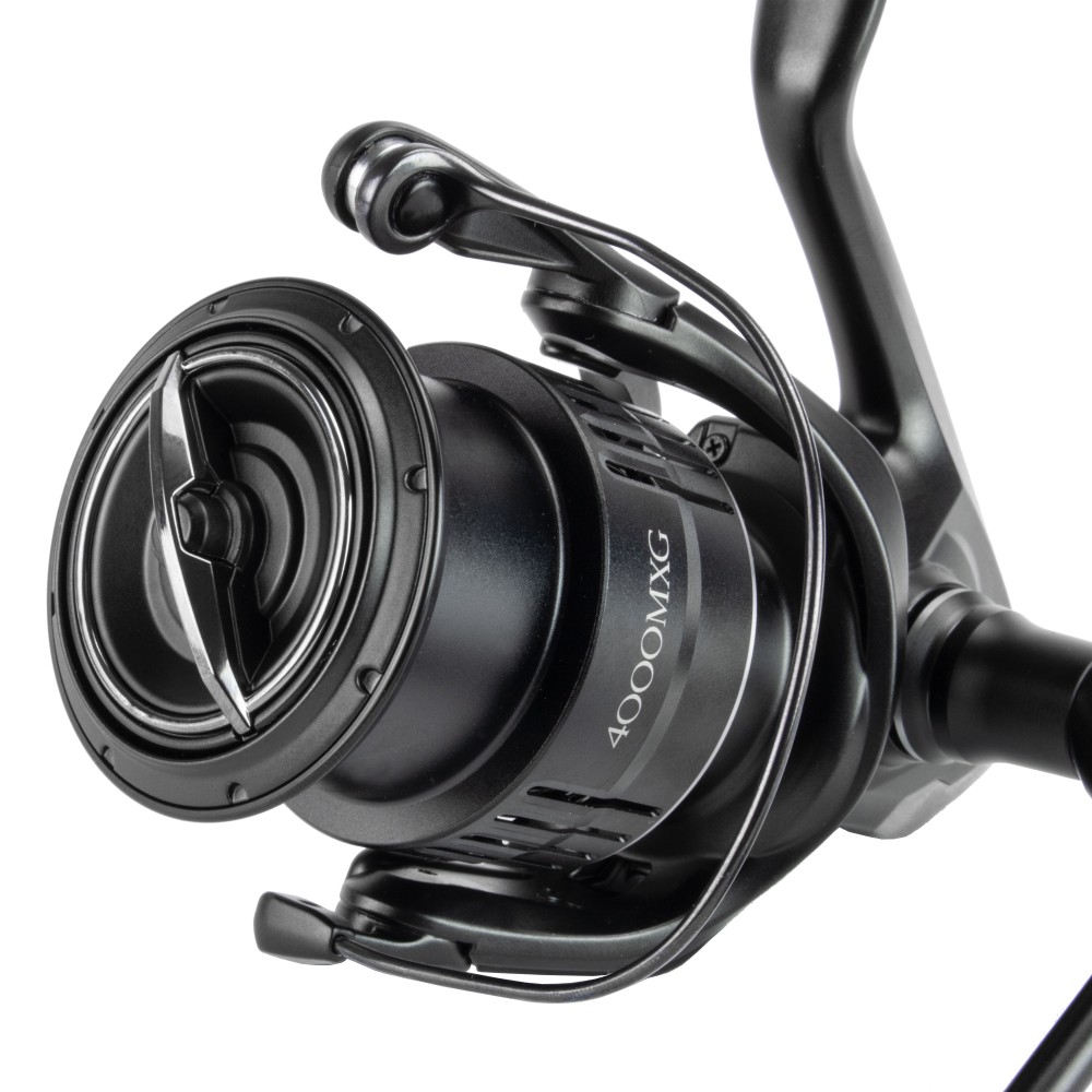 Shimano Exsence Salzwasser Rolle C4000M XG A - 110m/ 0,30mm - 6.2:1 - 220g