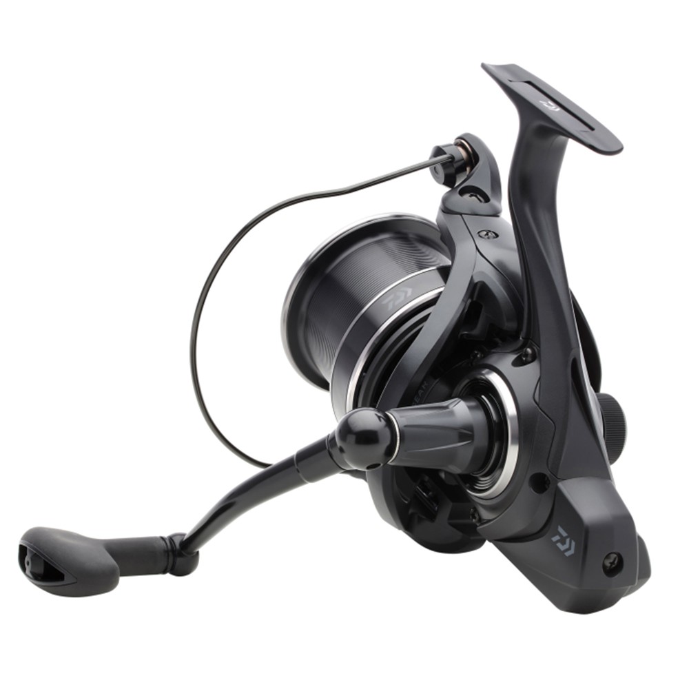 Daiwa 23 Emblem 35 SCW QD 300m/ 0,35mm - 4,9:1 - 570g