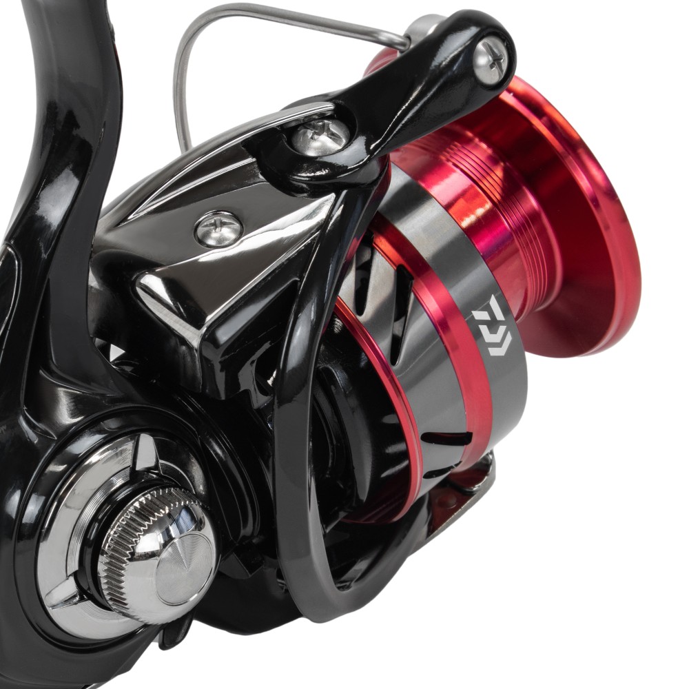 Daiwa Ninja LT Spinnrolle 3000-C - 150m/ 0,23mm - 5,3:1 - 250g