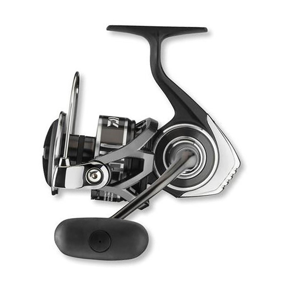 Daiwa BG MQ Pilkrolle 2500D-H - 150m/ 0,28mm - 5.7:1 - 235g