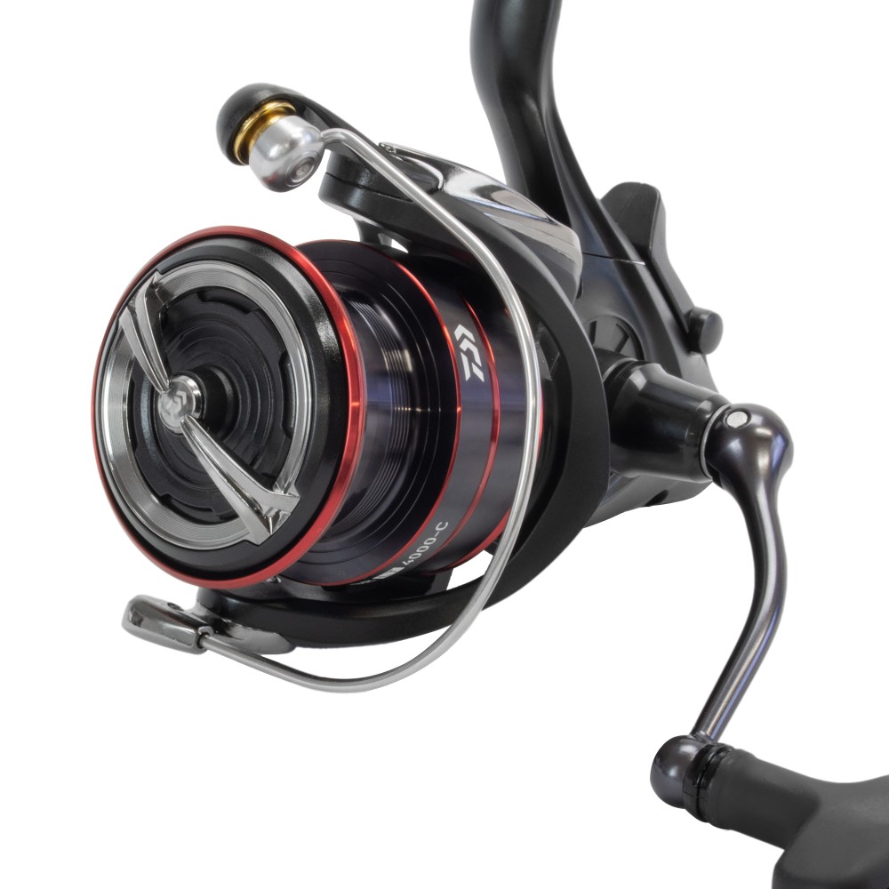 Daiwa Ninja BR LT 4000-C - 150m/ 0,28mm - 5,2:1 - 320g