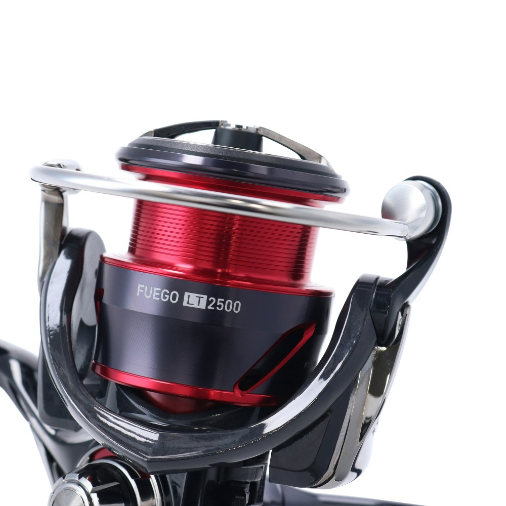 Daiwa Fuego LT 5000-C Spinnrolle 150m/ 0,37mm - 5.2:1 - 250g