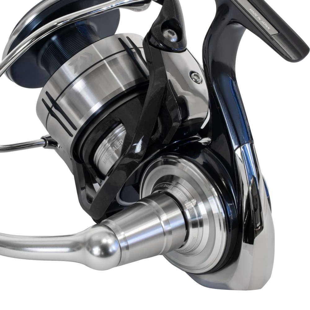 Daiwa 21 Certate SW (G) Meeresrolle 10000-H - 300m/ 0,37mm - 5,8:1 - 620g