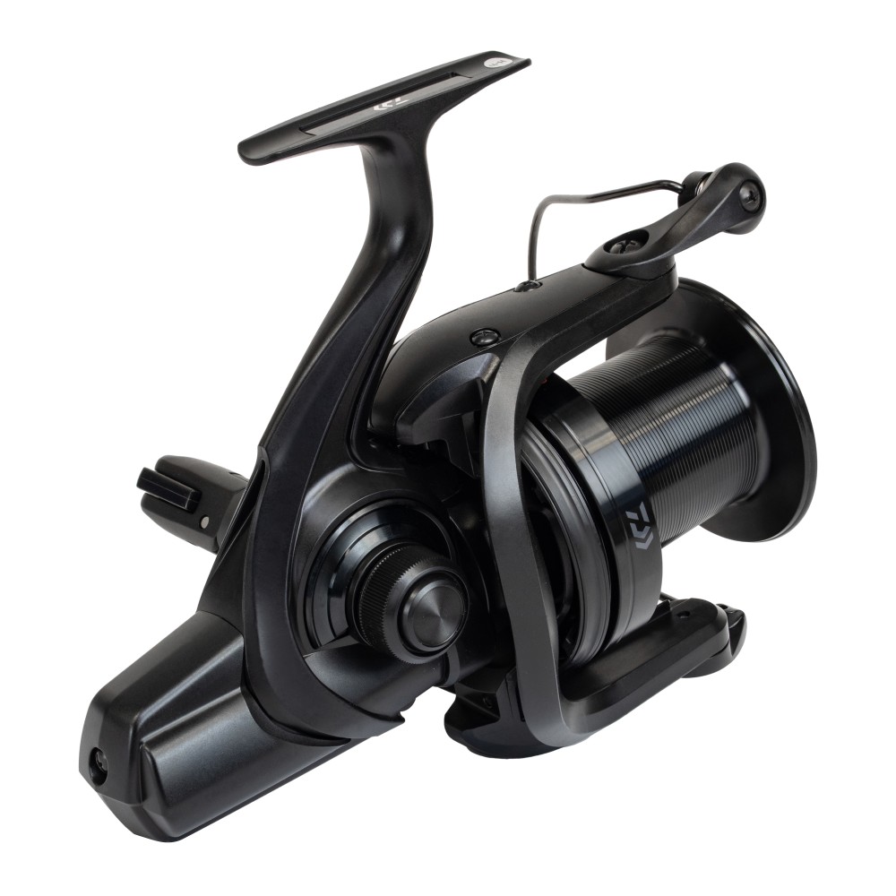Daiwa 21 Emblem 45 SCW QD SD - Karpfenrolle 700m/ 0,35mm - 4,9:1 - 645g