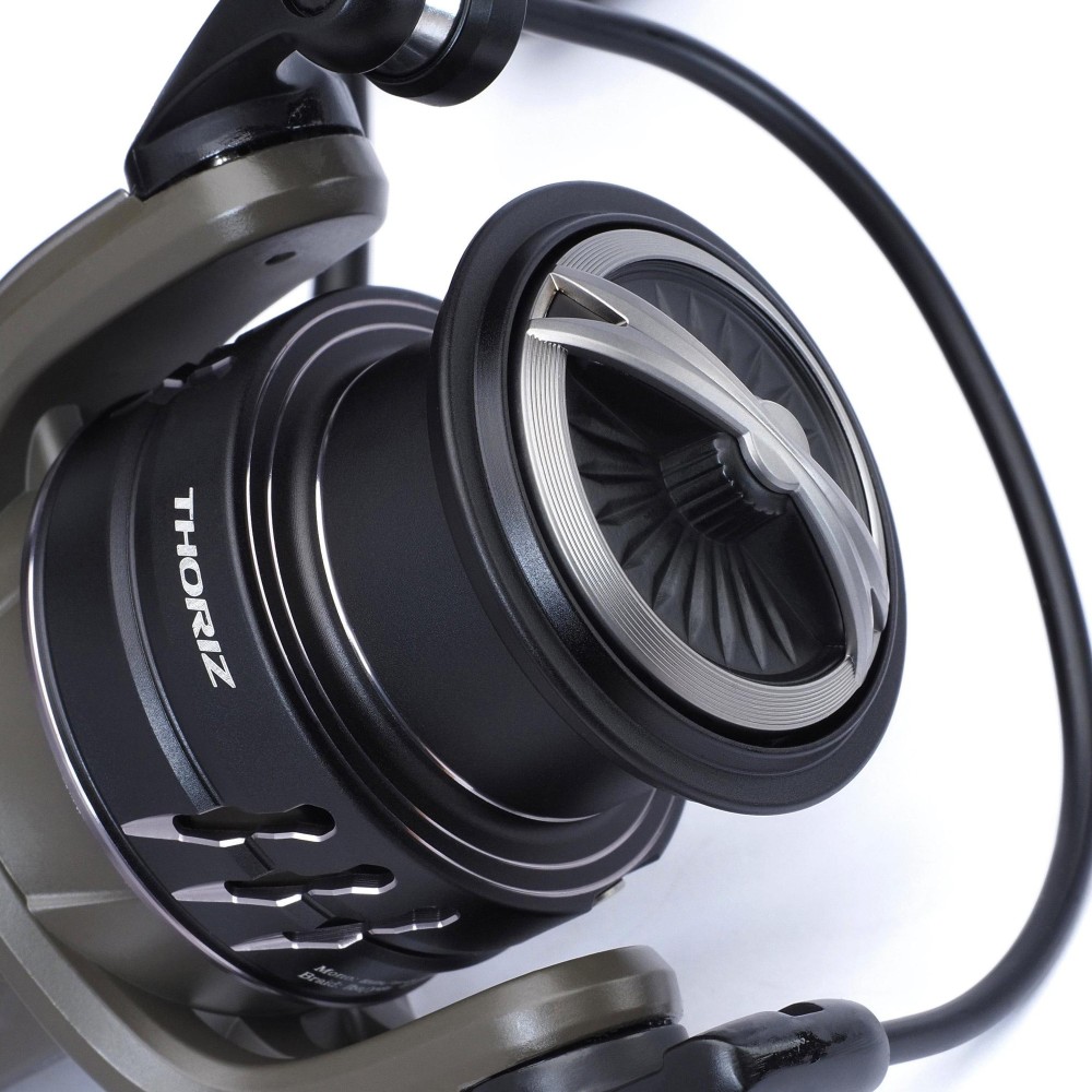Savage Gear Thoriz - Spinnrolle 4000