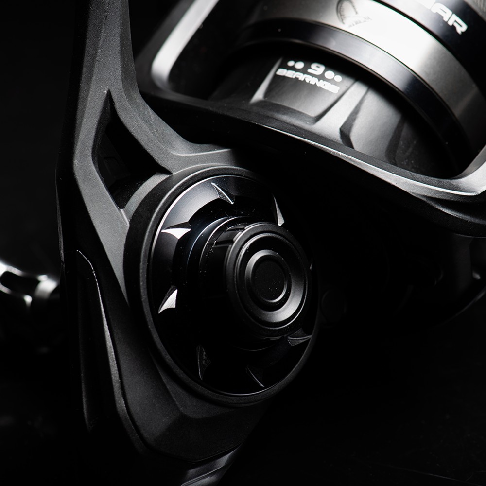 Savage Gear SGS8 - Meeresrolle 4000 FD