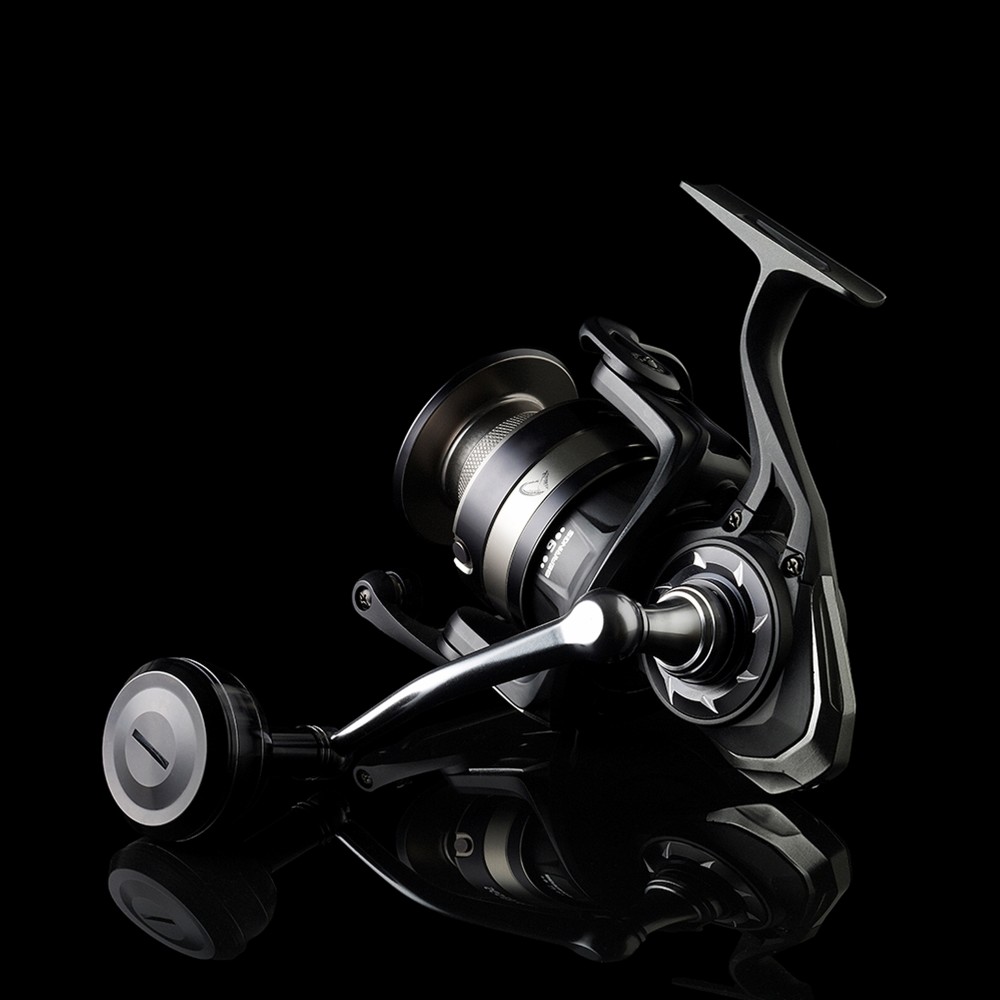 Savage Gear SGS8 - Meeresrolle 6000 FD