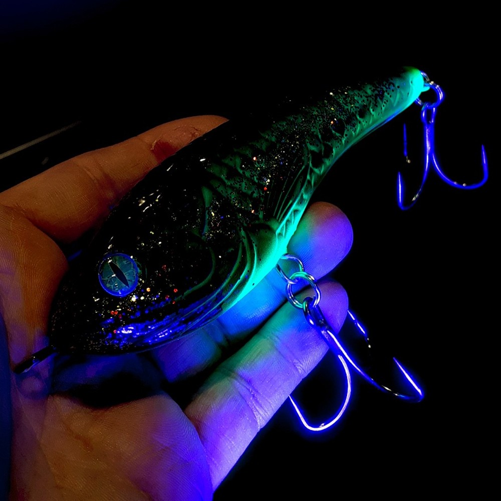 Forge of Lures ROLF 12.5 Version 3.0 - Jerkbait Suspending - Motoroil - 12.5cm - 51g - 1 Stück