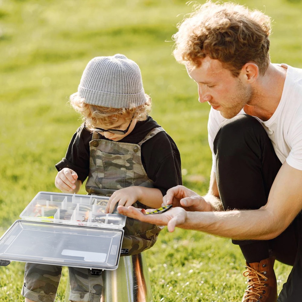 Savage Gear Waterproof Box - Sortimentsbox 35,5 x 23 x 5 cm