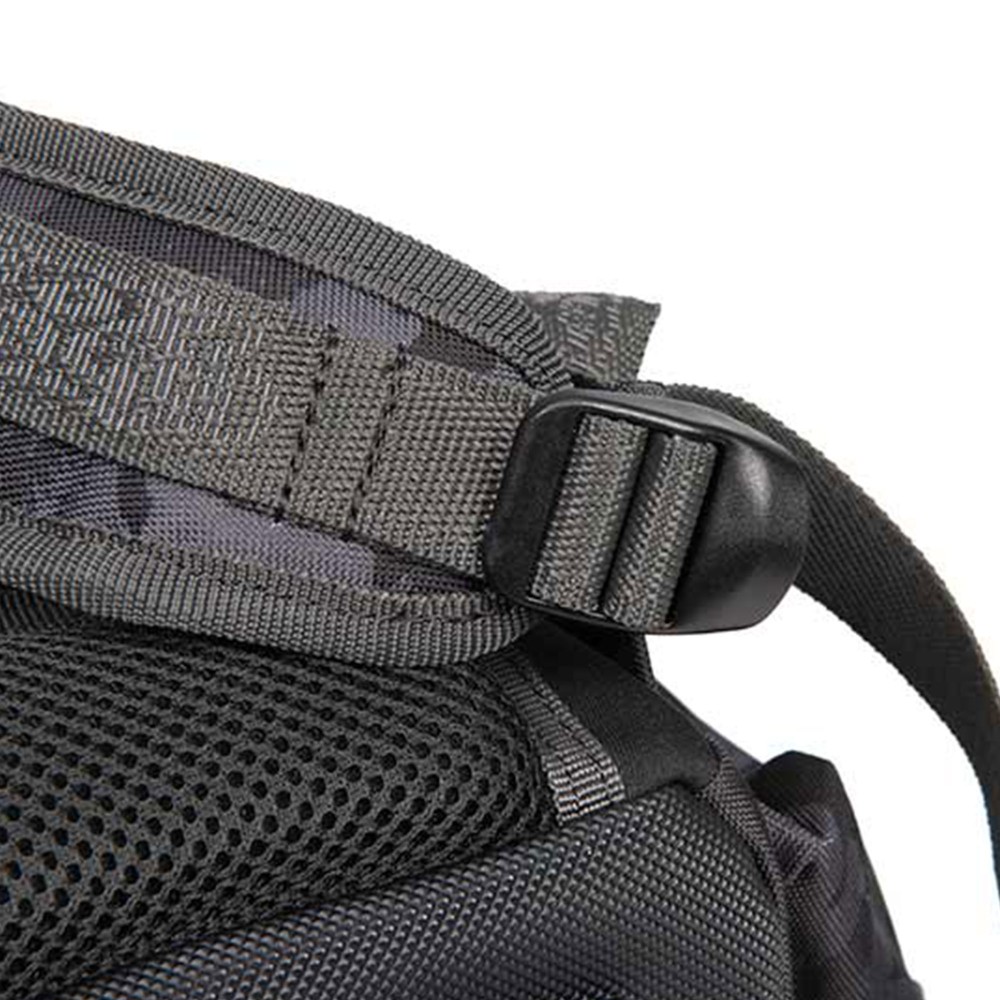 Fox Rage Camo Voyager Rucksack (incl. Tackle Boxen) 32x28x39cm - + 5 Boxes